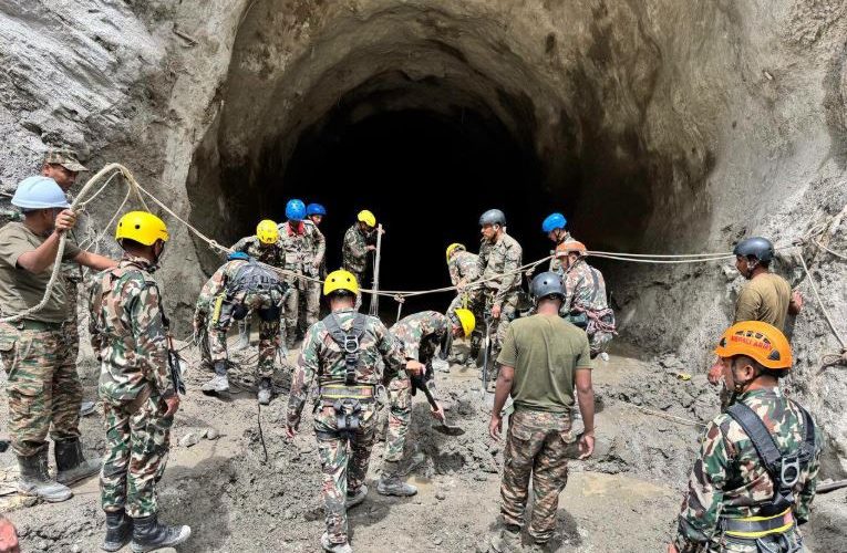चिलिमे सुरुङ उद्धार: १०५ मिटर भित्रबाट आयो चिसो हावा र प्रतिध्वनि, उद्धार कार्य तीव्र